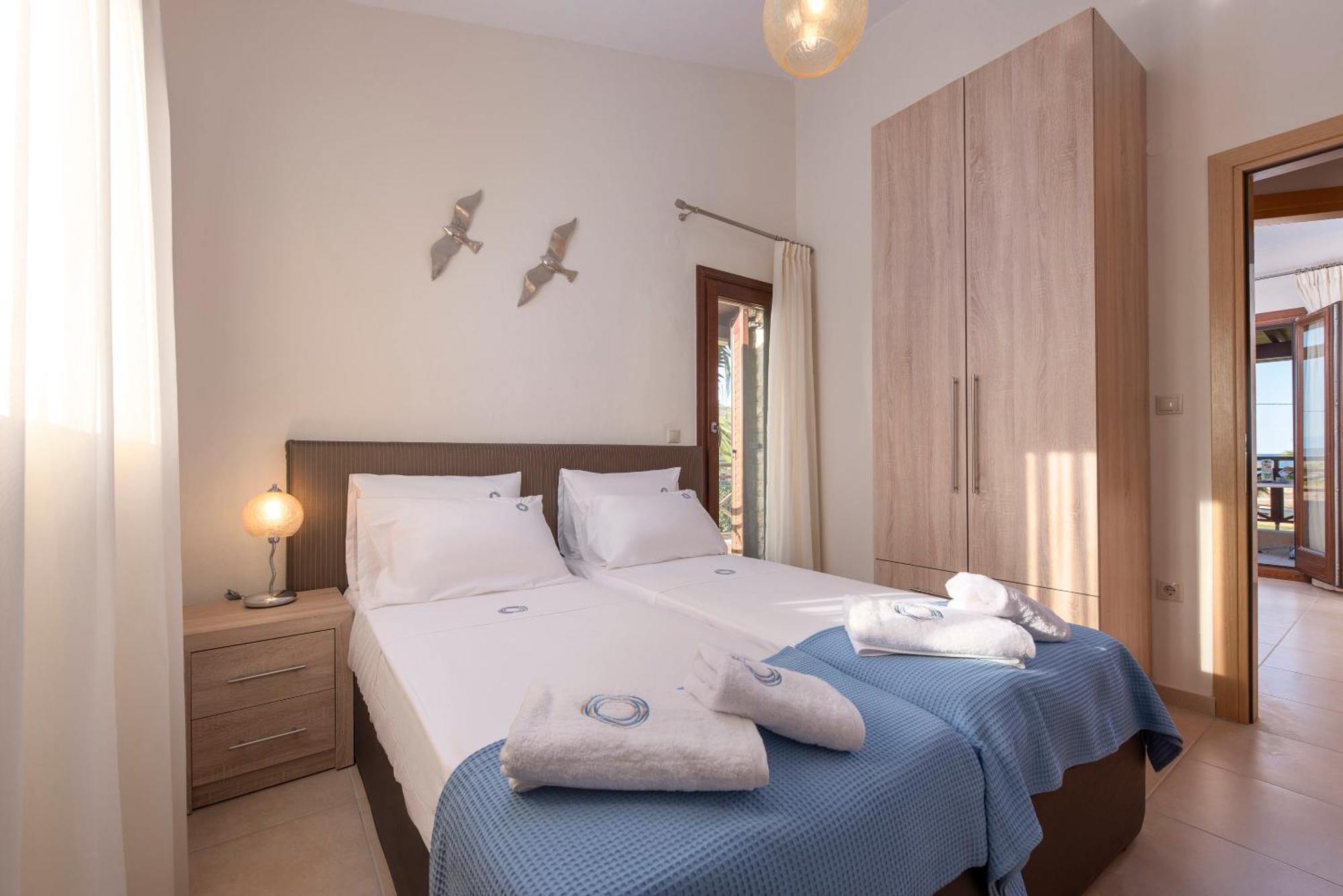Terra D'Oro Villas 伊里斯斯 客房 照片